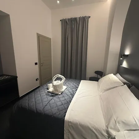 Volta 70 Konukevi Napoli