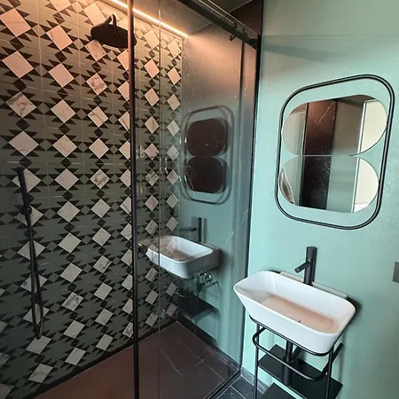 Volta 70 4* ナポリ